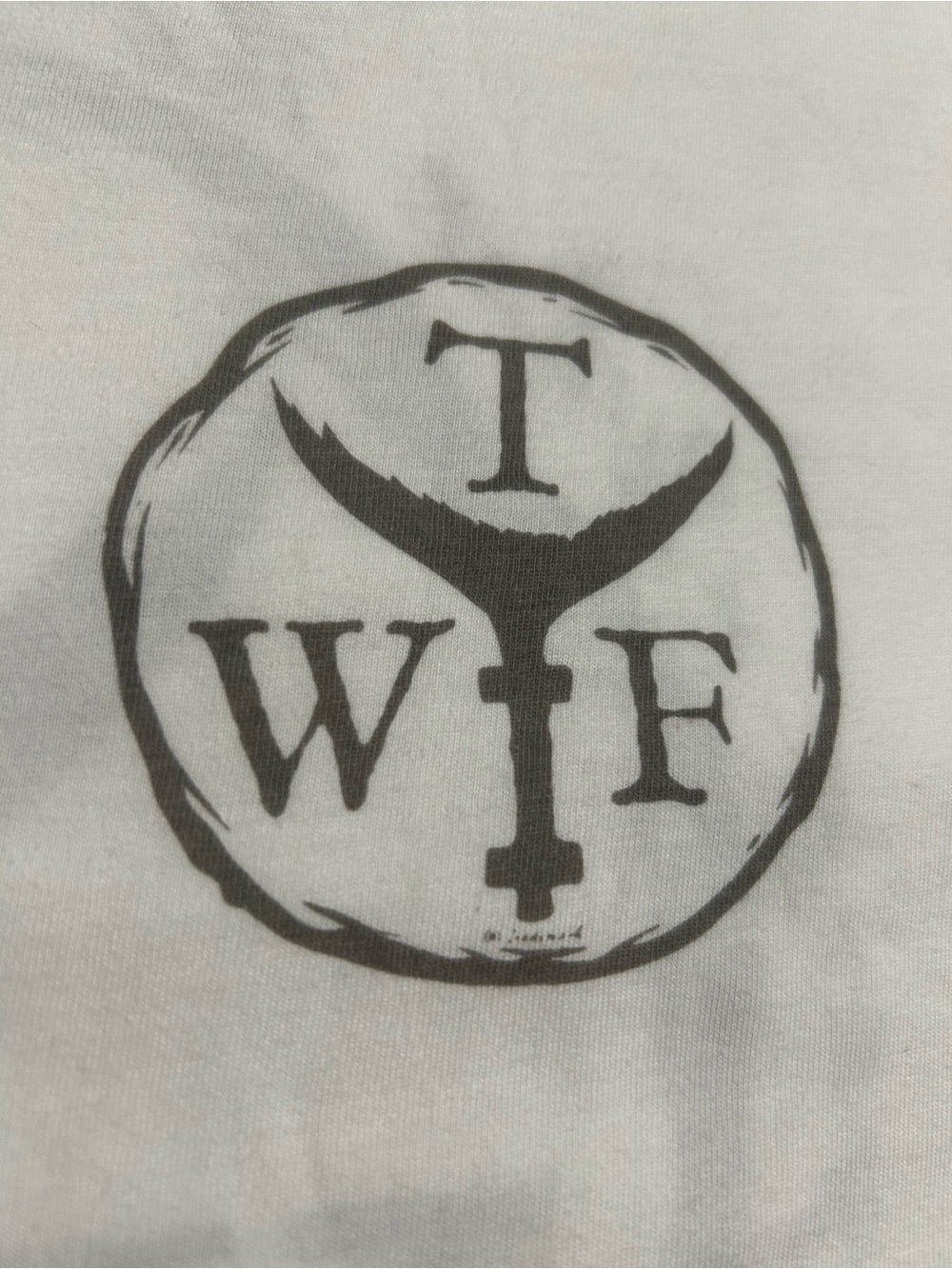 What The Fin NWT Men’s 100% Cotton T-shirt Sz Medium
